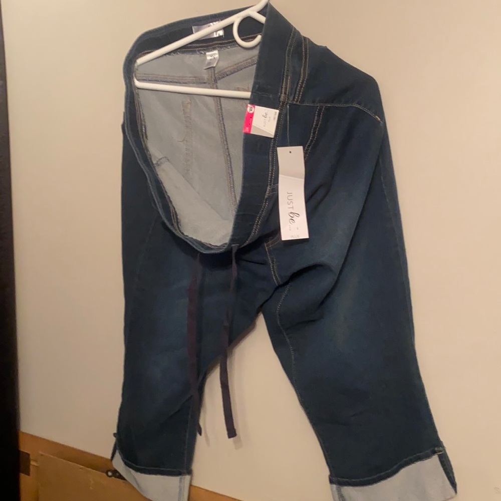 Women’s capris